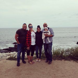 Meet your Posher, Kennia